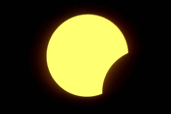 L' eclisse parziale di Sole del 29 marzo.